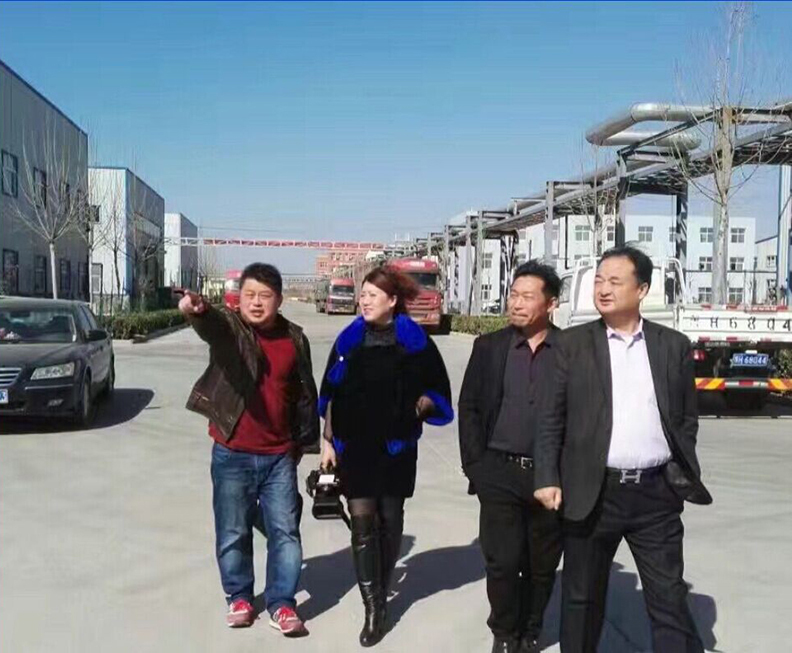 新疆吉木薩爾縣人員蒞臨我公司孟州色多多www视频在线观看生化園區（qū）進行觀摩活動(圖1)
