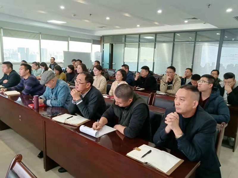 交流促進步 攜手共成長——我公司組織全體員工（gōng）開展（zhǎn）財稅（shuì）知識專題（tí）培訓(圖（tú）2)