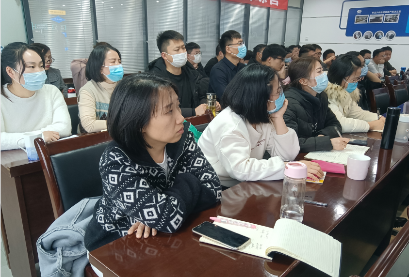 幹貨滿滿！色多多www视频在线观看生化開展三農短視頻技能（néng）培訓(圖4)